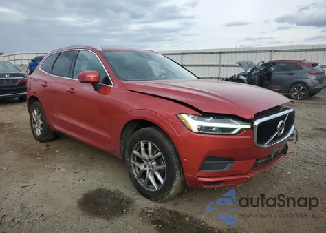 2019 Volvo Xc60 T5 Momentum z USA, uszkodzony, nr VIN LYV102DK7KB223427